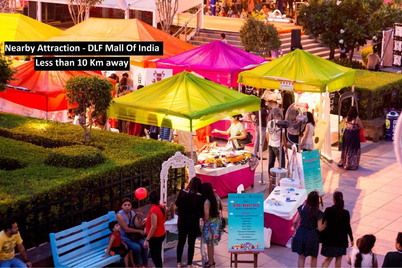 Oyo 82100 Golden Residency Noida Buitenkant foto